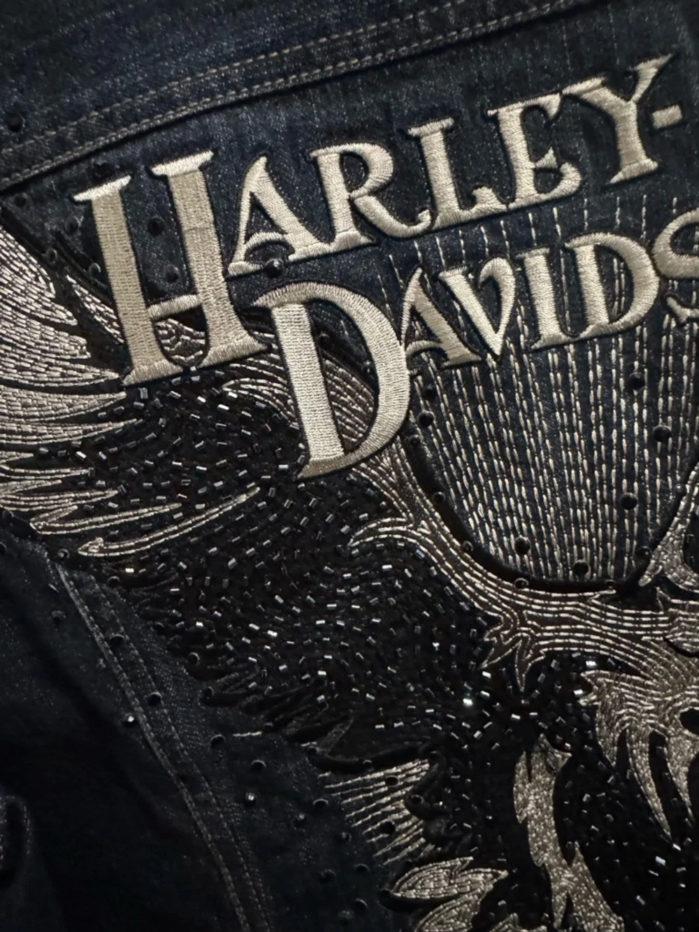 The BEST Harley-Davidson Denim Jacket everrr🖤 - Picture 8 of 10